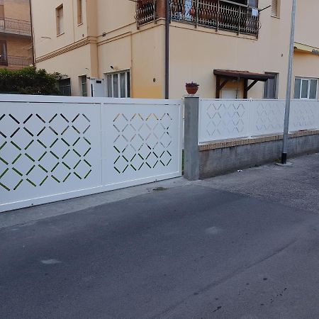 Apartamento Casa Trilli Grottammare Exterior foto